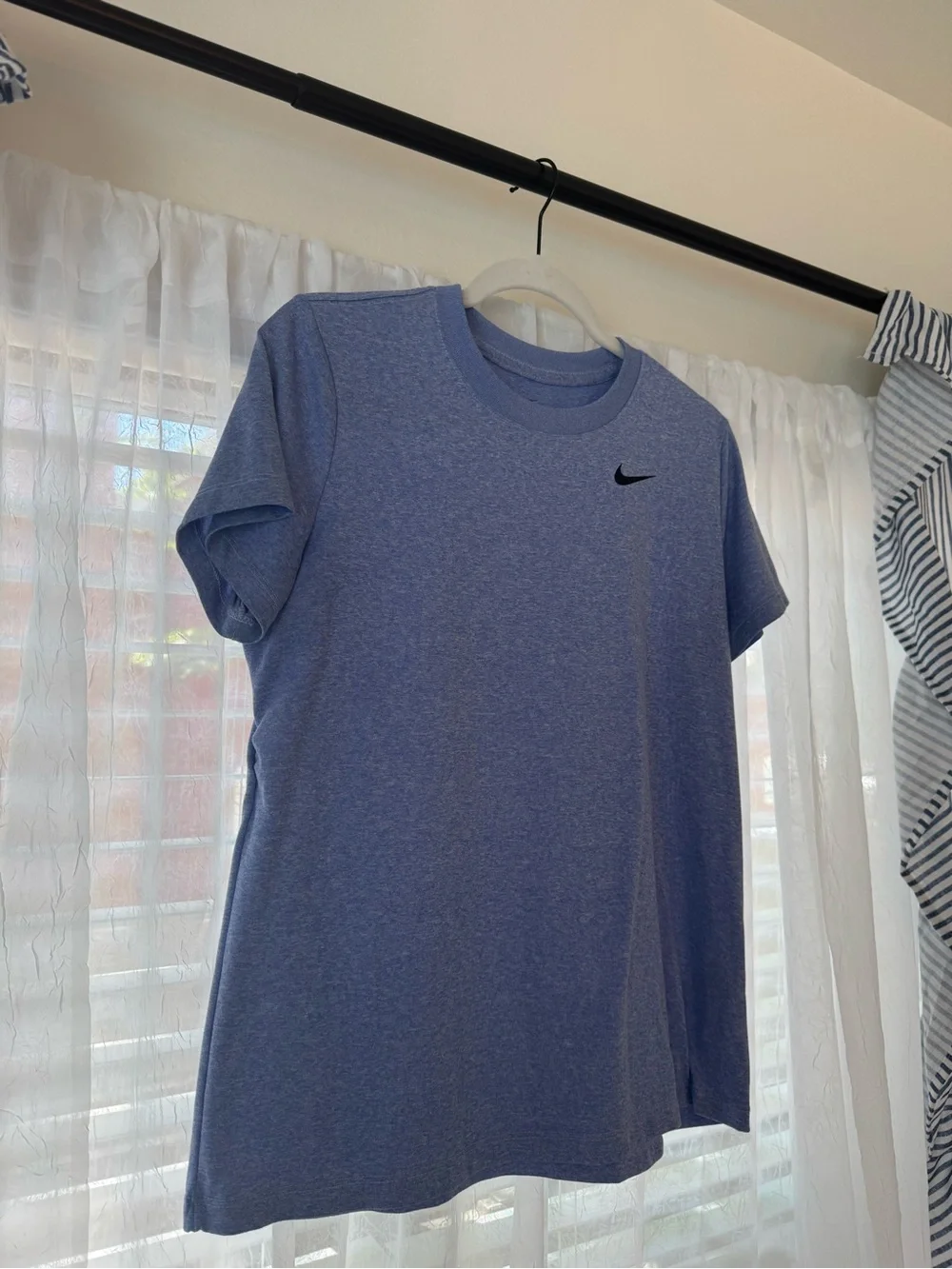 Nike Women’s Heather Blue Crewneck T-Shirt
